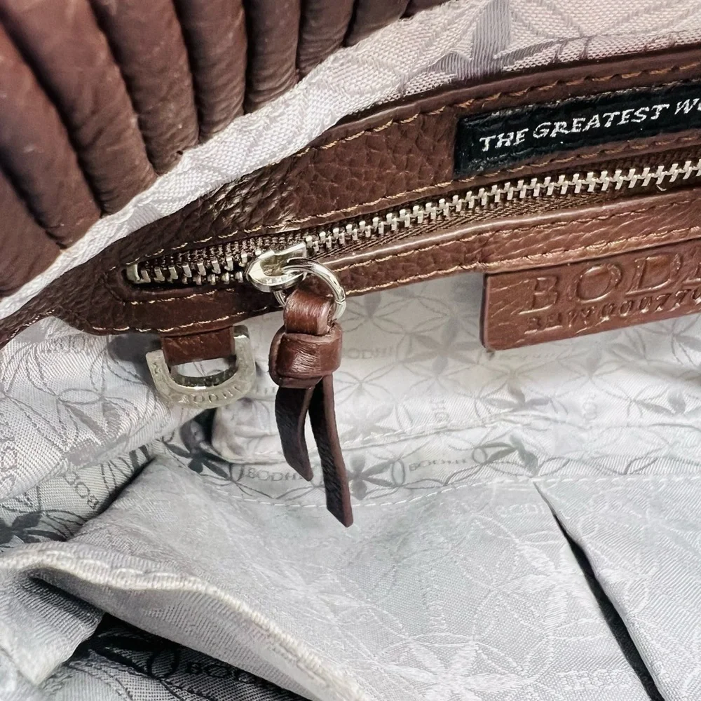BODHI BROWN PEBBLED LEATHER SHOULDER BAG OR CLUTCH WITH SILVER CHAIN STRAPS